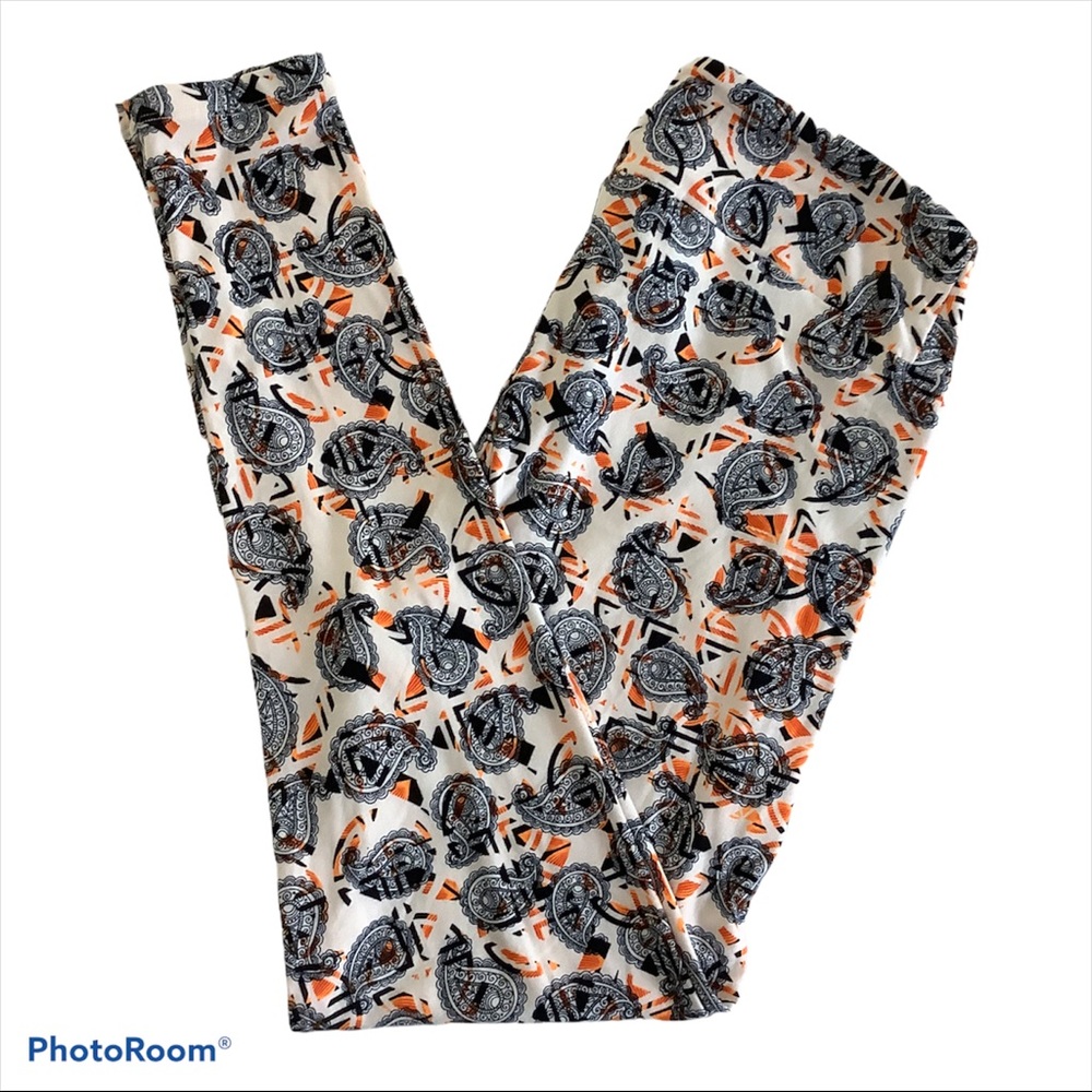 NEW LulaRoe Tall & Curvy (TC) Leggings Paisley